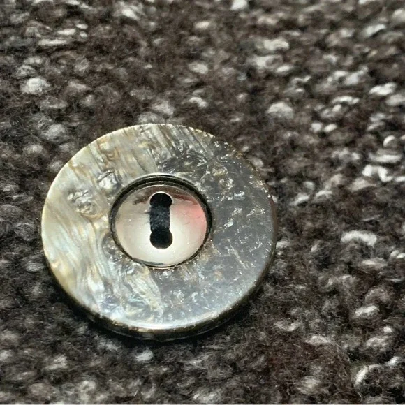 Keren Hart coffee Color cardigan sweater, faux fur collar. Large - Picture 11 of 16